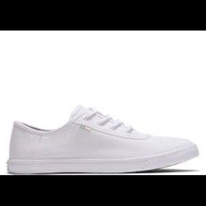 Toms White Canvas Women's Carmel Sneakers